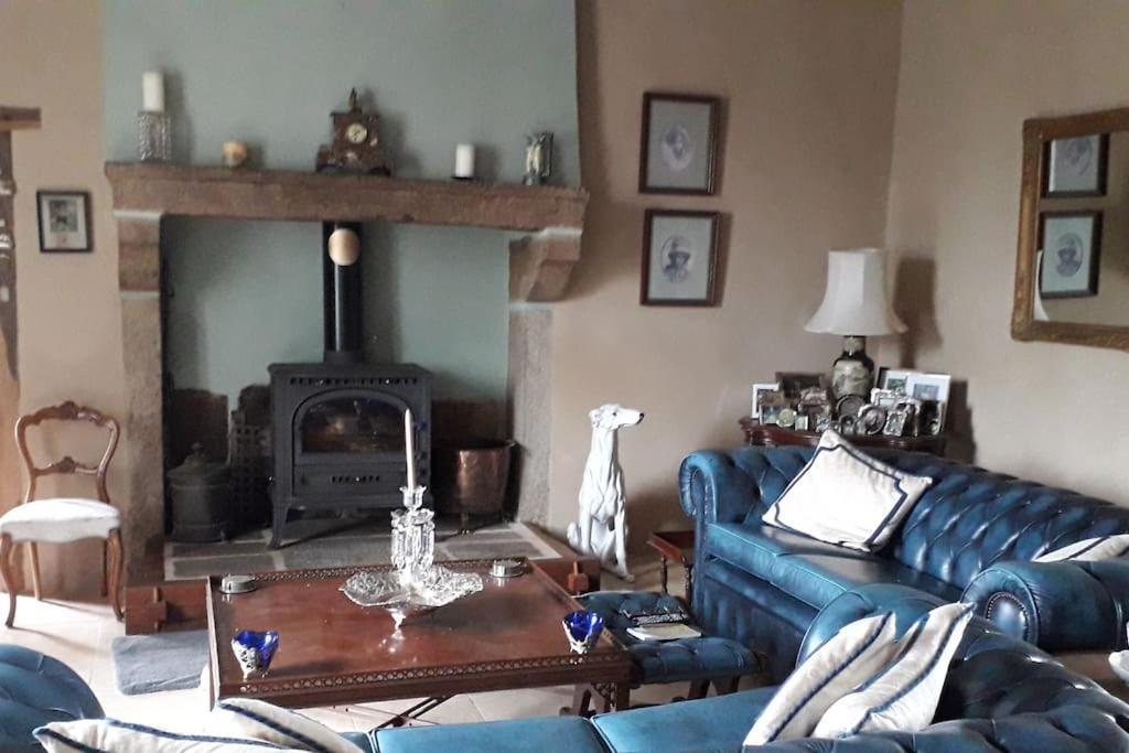 Le Magnoux Peaceful Retreat Bed and Breakfast Amailloux Exteriör bild